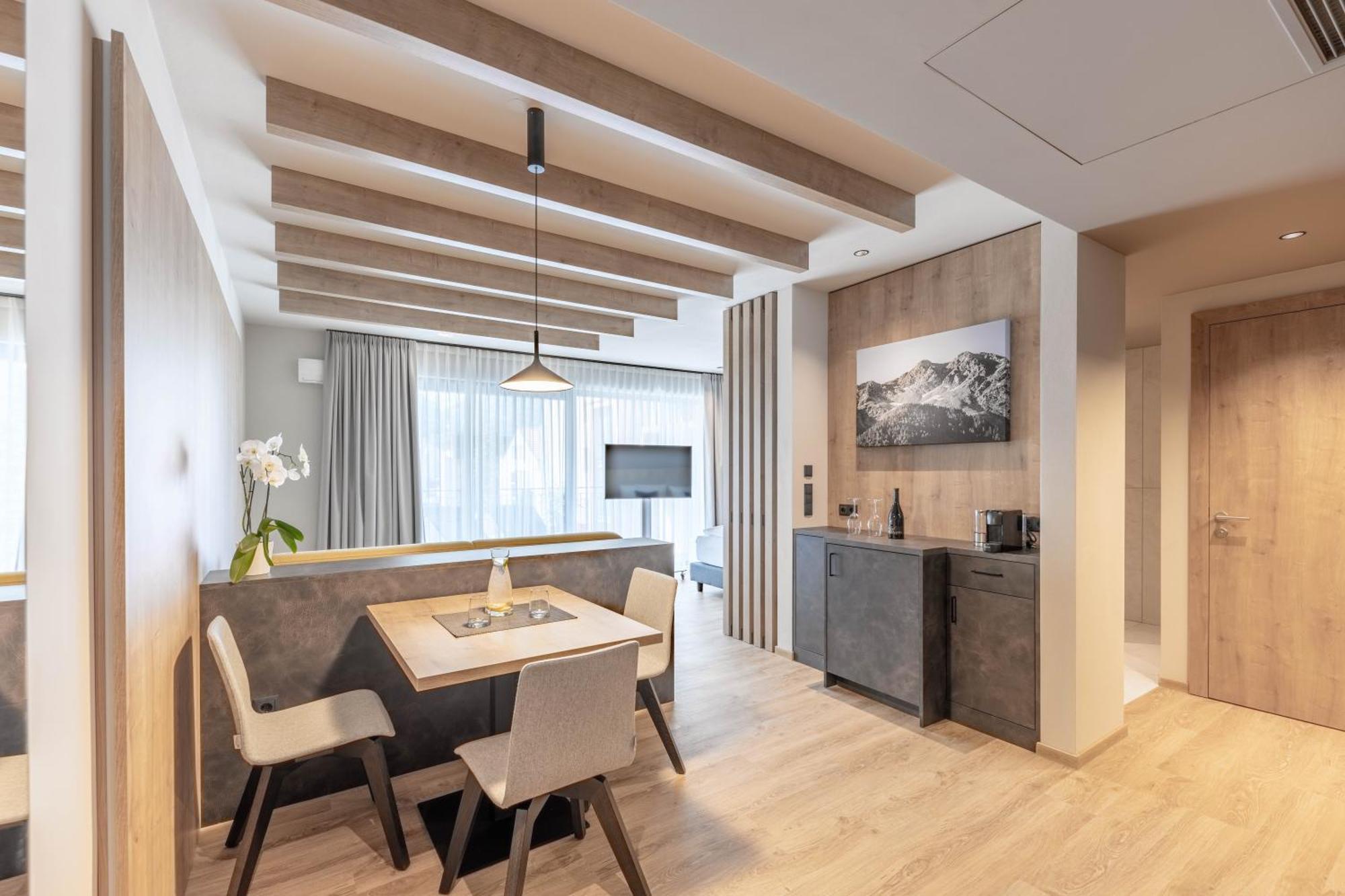 Villa Hubertus Luxuria Nova Suites - Adults Friendly Naturns Bagian luar foto