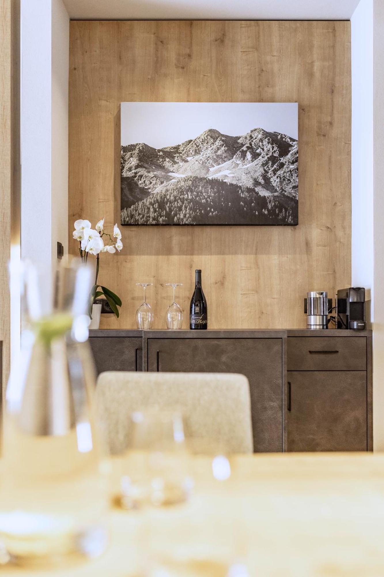 Villa Hubertus Luxuria Nova Suites - Adults Friendly Naturns Bagian luar foto